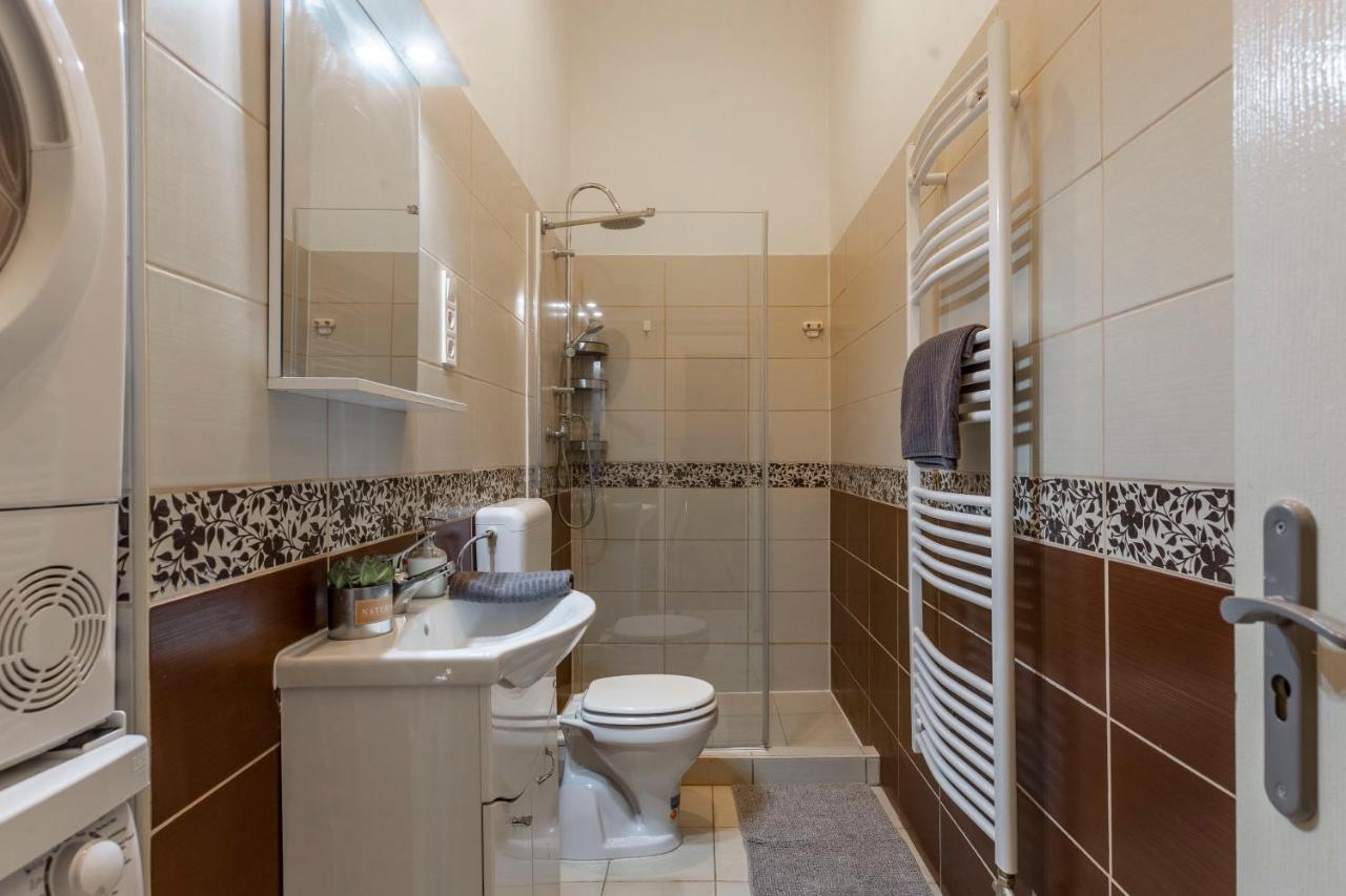 Cozy & Pleasant Homes In The Heart Of * Budapest