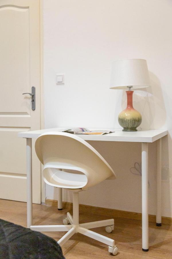 Cozy & Pleasant Homes In The Heart Of Apartmán