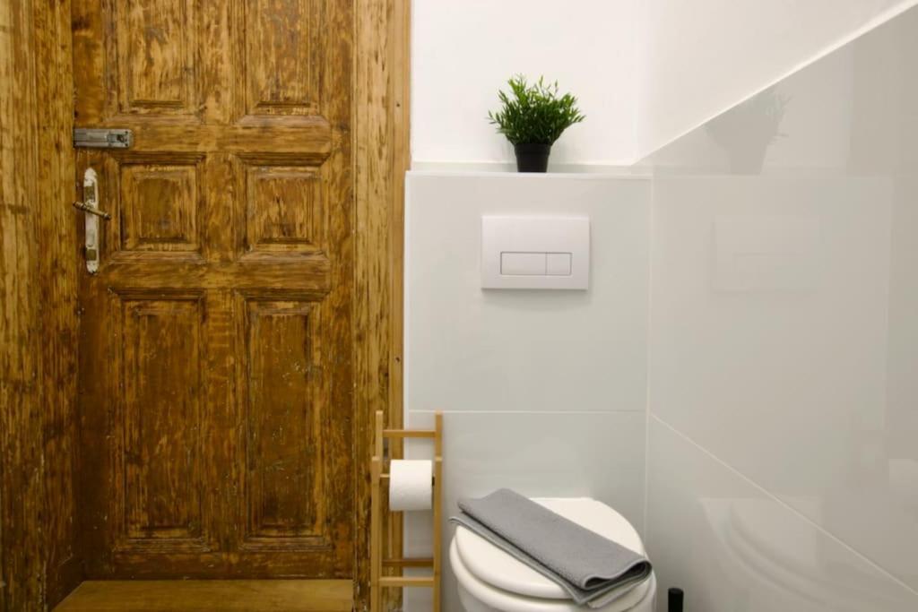 Appartement Standard By Hi5- Tolnai Lajos Budapest