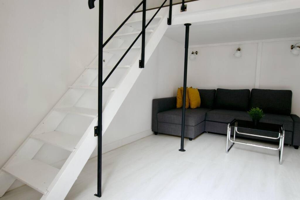 Appartement Standard By Hi5- Tolnai Lajos