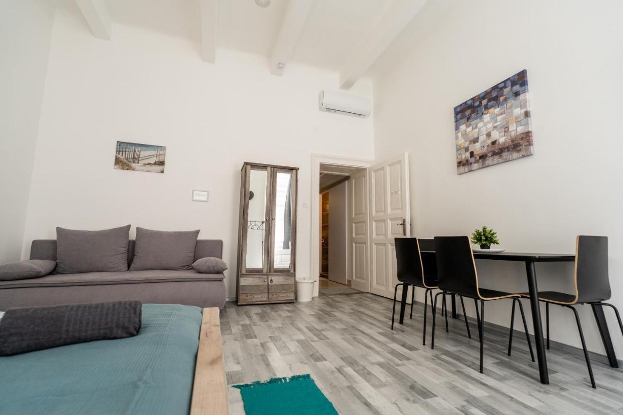 Apartman Seventh Heaven *