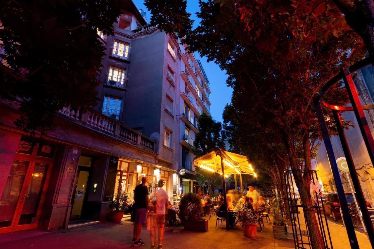 Appartement Stylish And Colorful With Balcony *