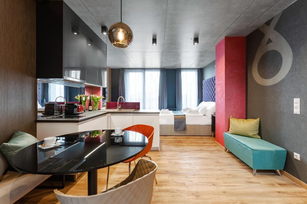 Onyx Luxury Hotel