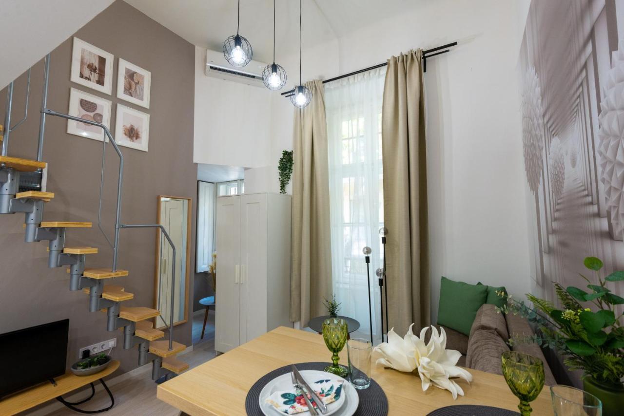 Apartament Holidays Chic *