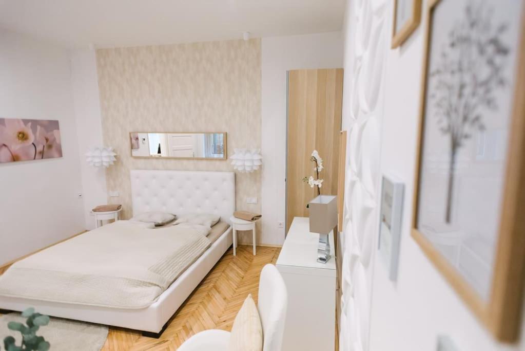 Apartamento Stylish At Parliament Budapest