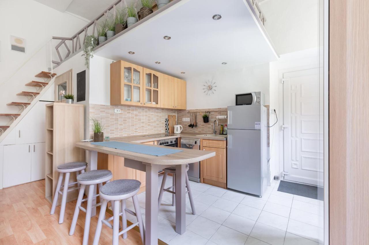 Apartamento M17 Mecset *