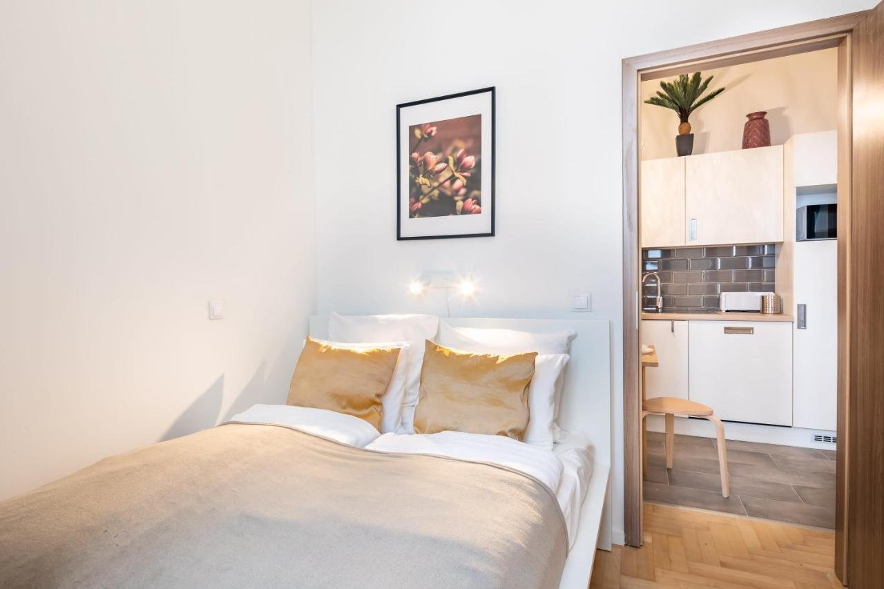 Extreme - New - Lively Neighbourhood Apartment Budapest