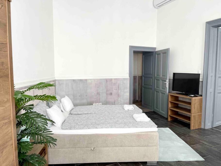 D3 Basilica Luxury Spacious Free Parking For 1 Car *