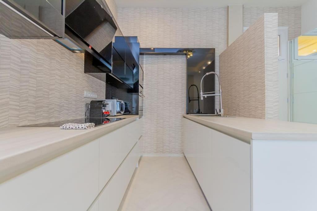 Apartament The Opulent Oasis By Newave *