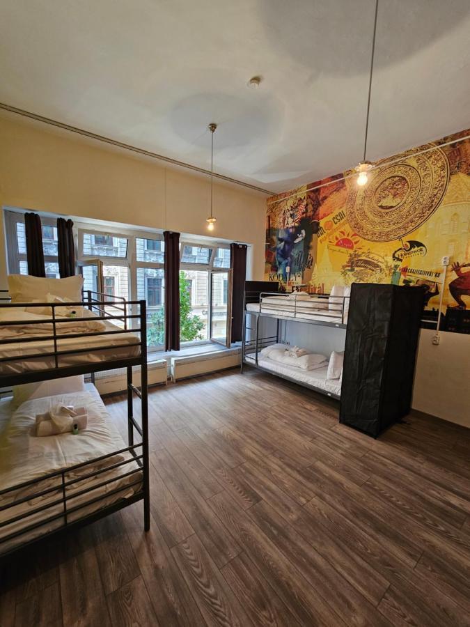 Hostel Beds Budapest