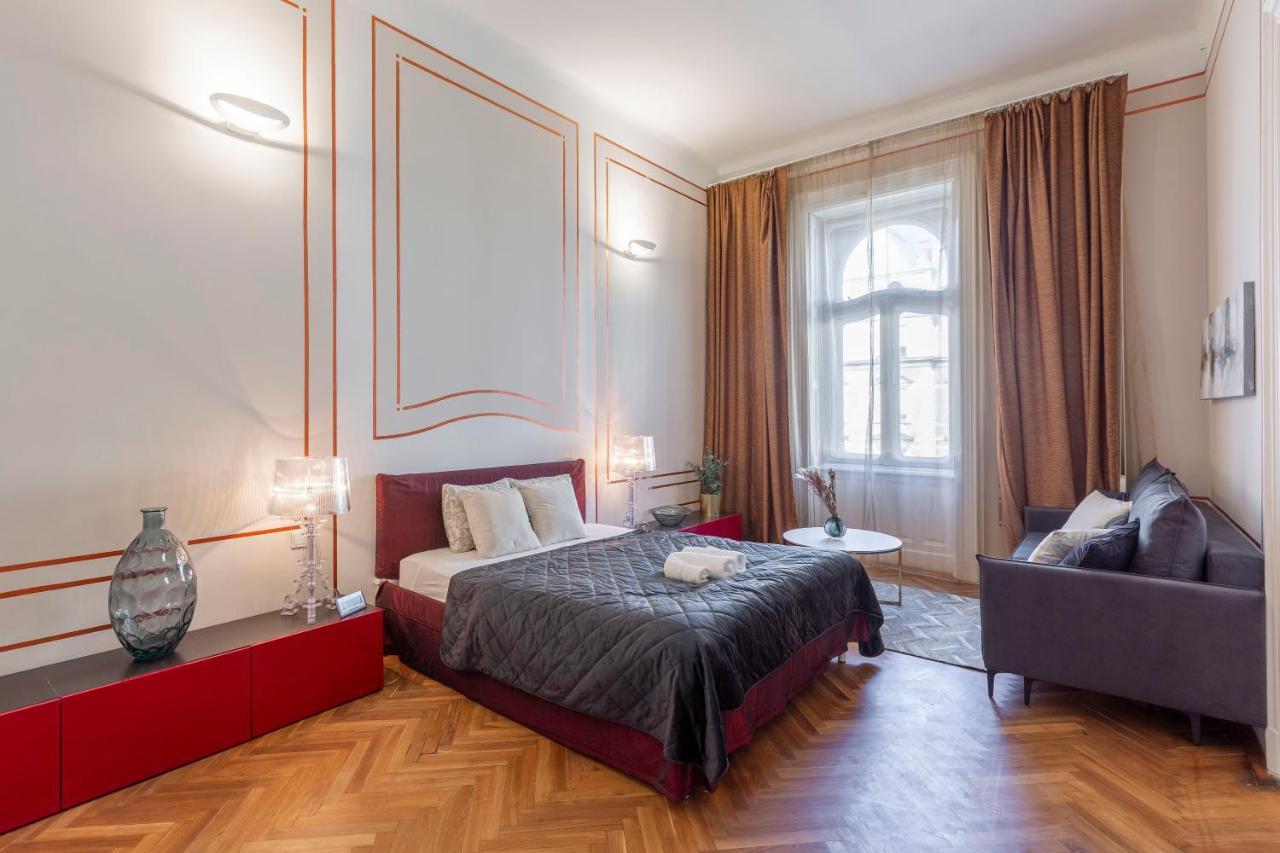 Exclusive & Stylish In The Heart Of Apartman Budapest