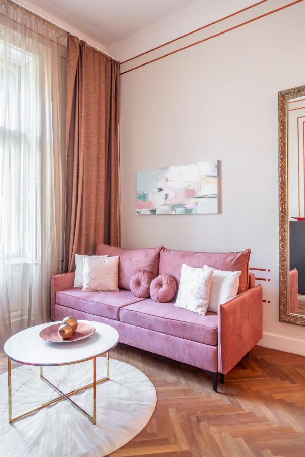 Apartman Exclusive & Stylish In The Heart Of Budapest