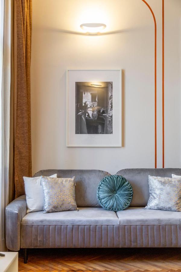 Exclusive & Stylish In The Heart Of Apartman *