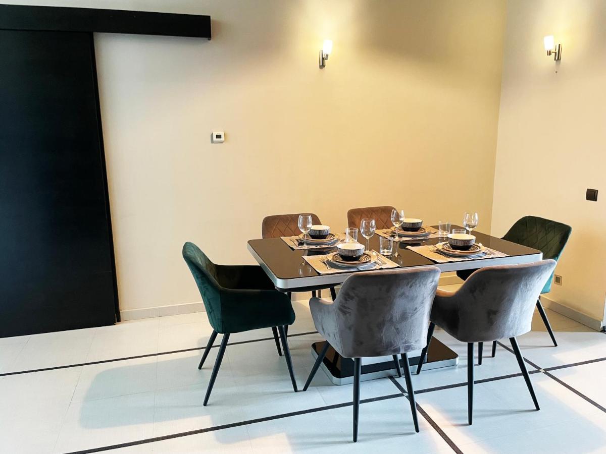 Deluxe Cosmopolitan Budapest, With Private Parking Apartament *