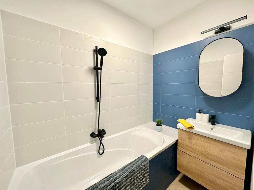 Apartament Lovely Young Panorama 01 #danube #balcony #freeparking