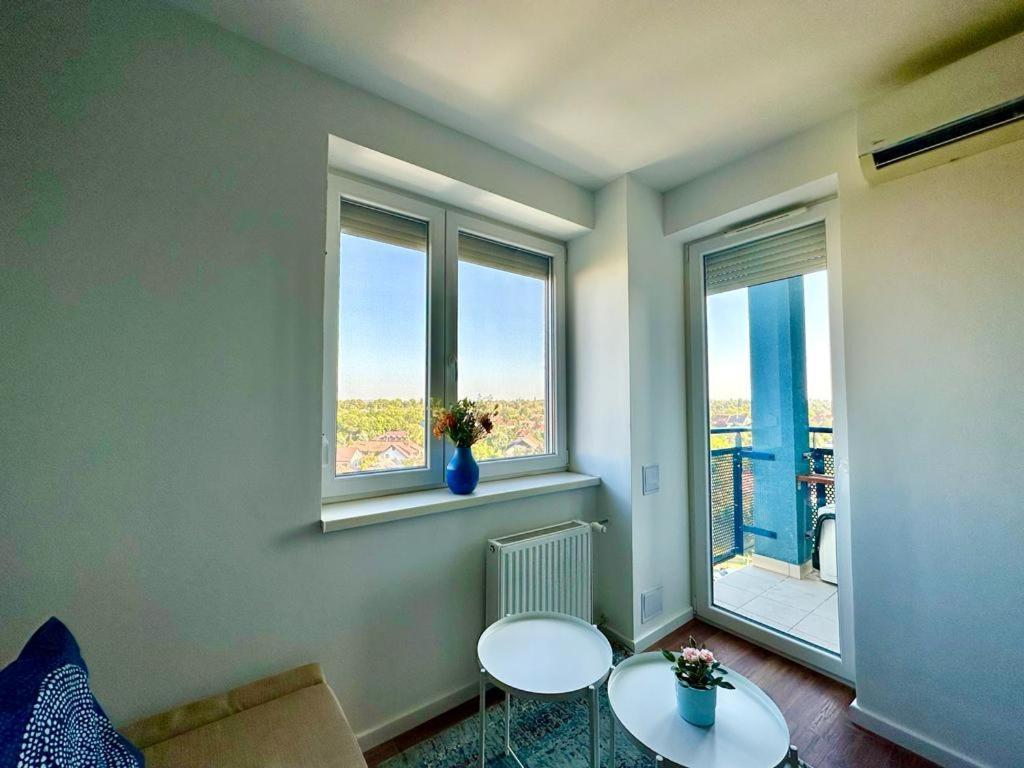 Lovely Young Panorama 01 #danube #balcony #freeparking *