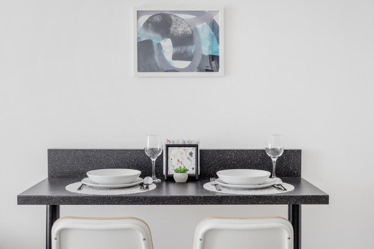 Apartmán Modern Riverside With Free Parking