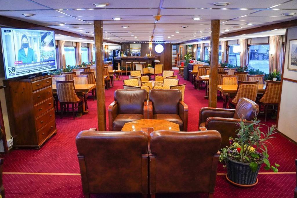 Diana Cruises * Budapest