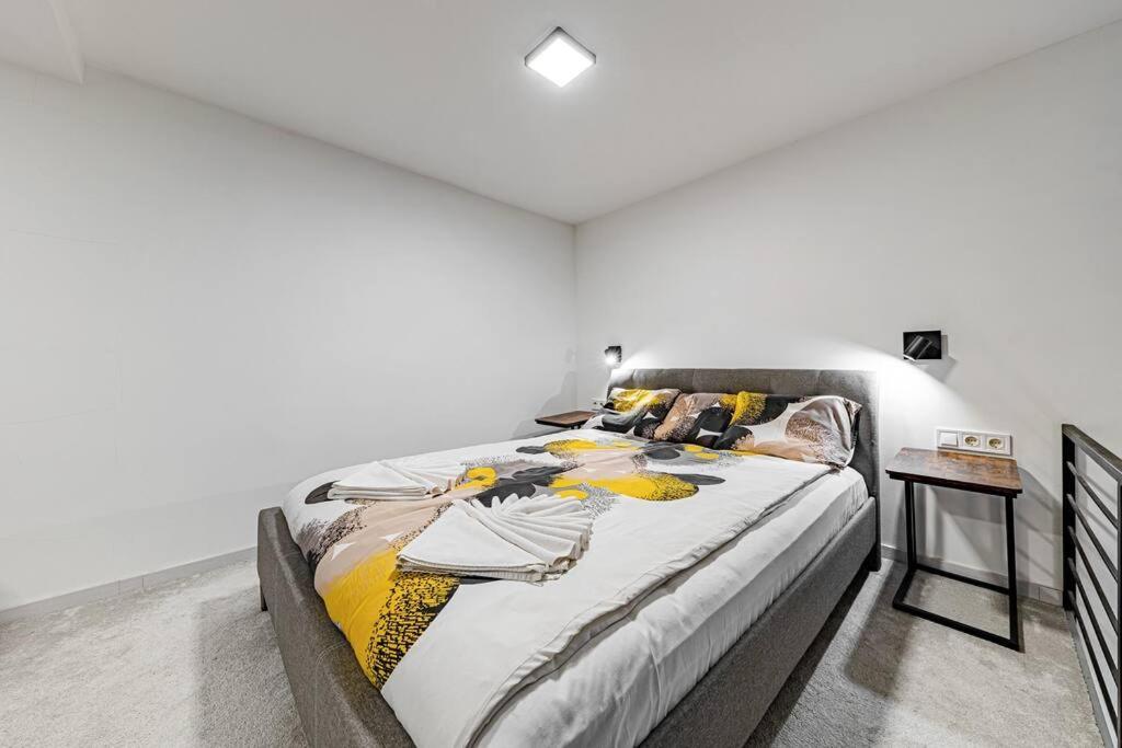 Chic Loft Bp: Industrial Gem Apartamento