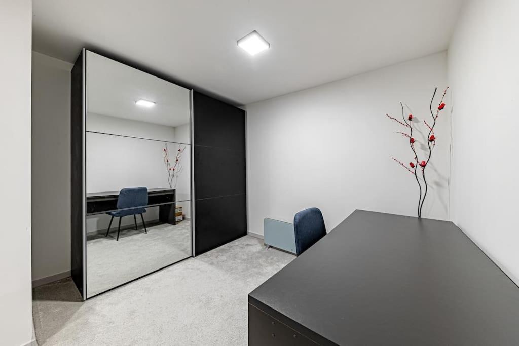 Chic Loft Bp: Industrial Gem Apartamento *