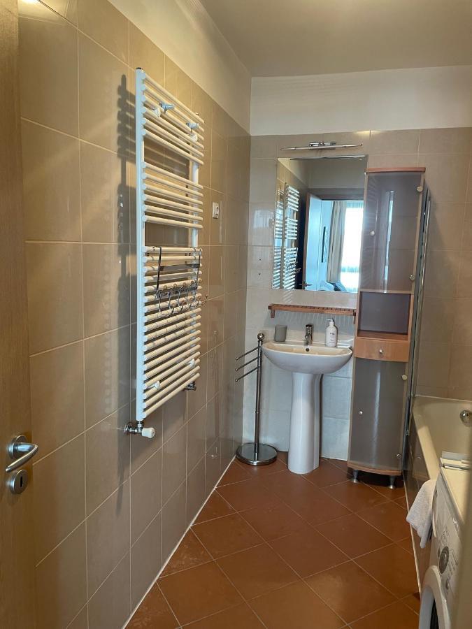 Bda H10 Apartamento *
