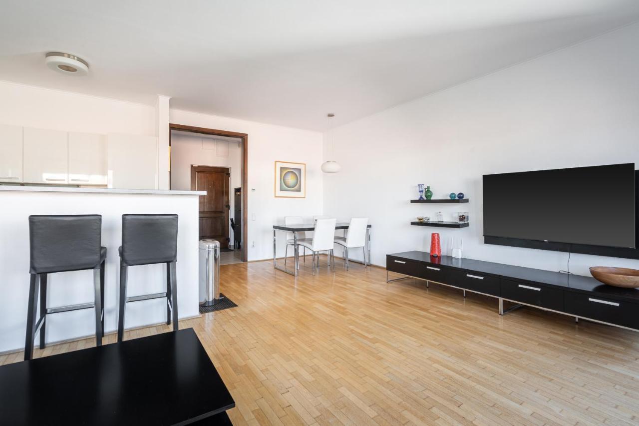 Panoramic Penthouse With Rooftop Terrace & Parking For 2 Cars