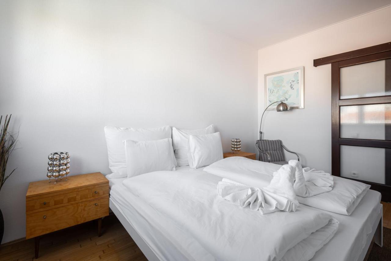 Apartamento Panoramic Penthouse With Rooftop Terrace & Parking For 2 Cars *