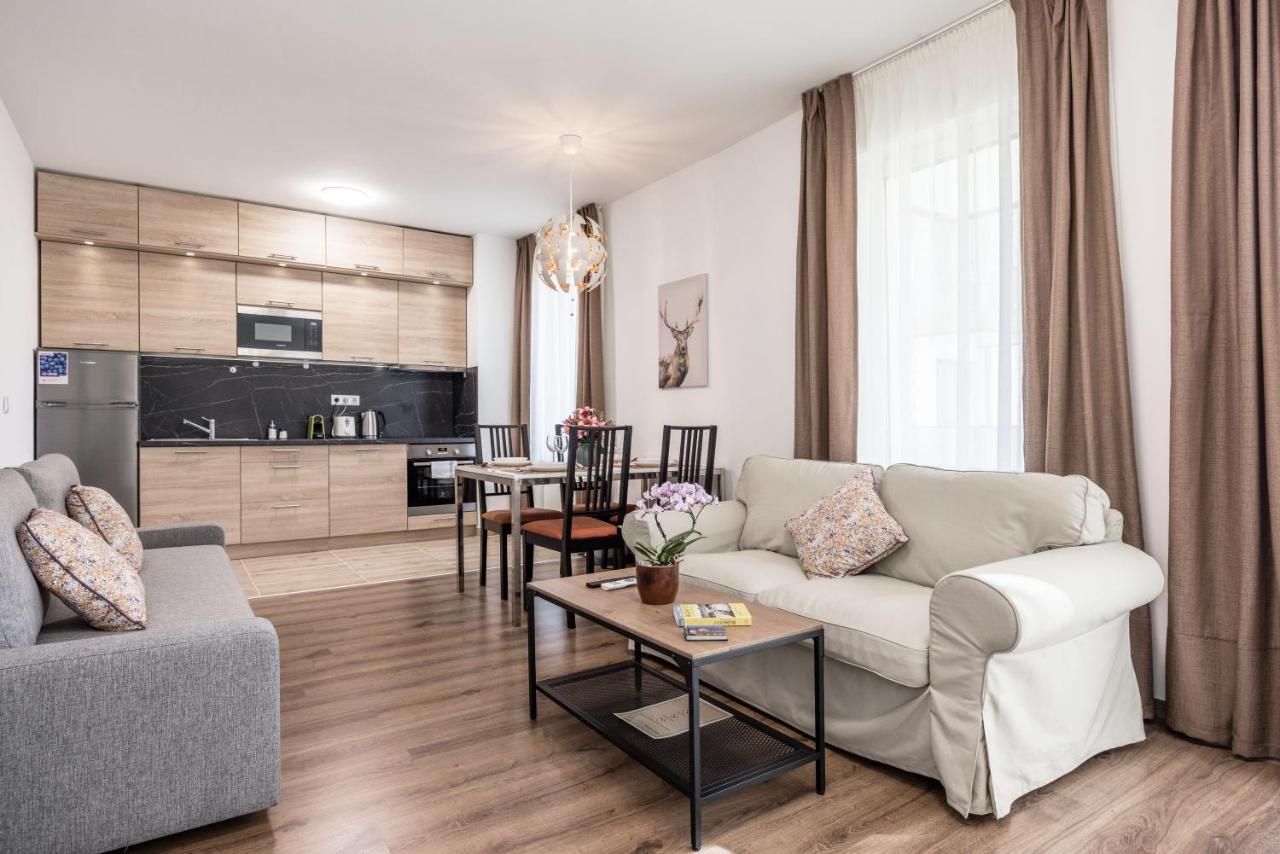 211 / 1 Bedroom / Modern In Center Apartamento