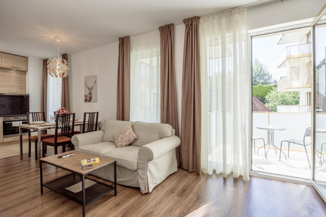 211 / 1 Bedroom / Modern In Center