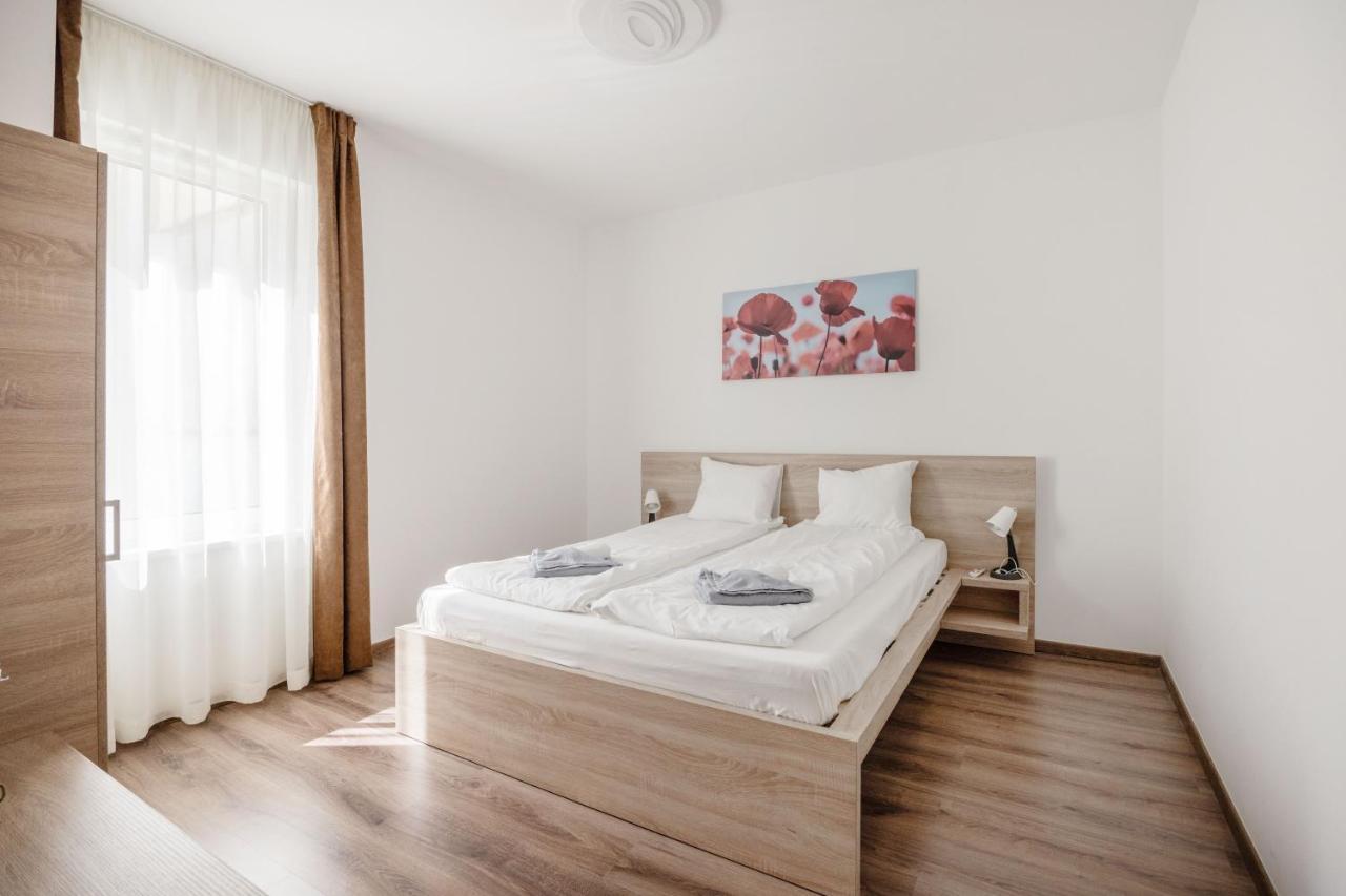 211 / 1 Bedroom / Modern In Center Apartamento