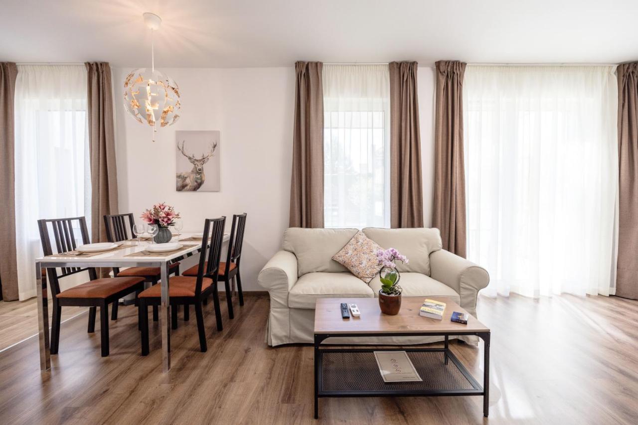 211 / 1 Bedroom / Modern In Center *