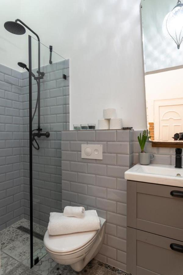 Appartamento Regina Mini On Kiraly Street Budapest