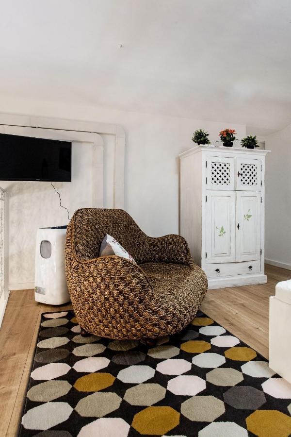 The Little Castle In Downtown Apartment