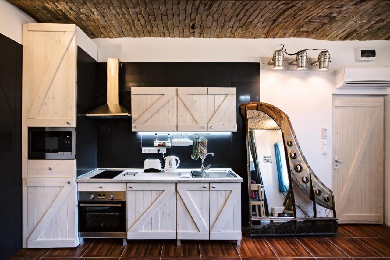 The Nest In Downtown *