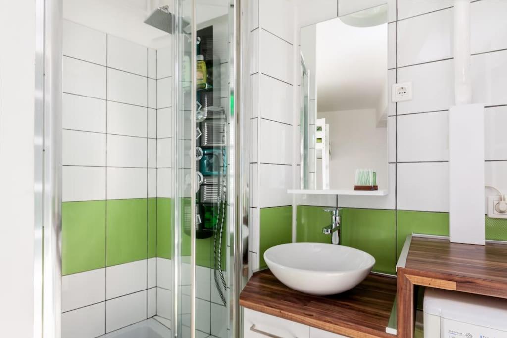 Apartment District 5 Studio Near Universities With Ac+view Budapest