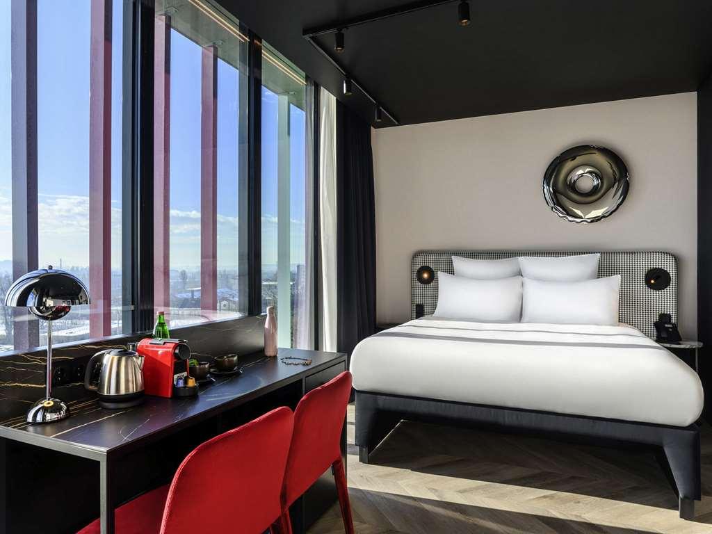 Tribe Stadium Hotel