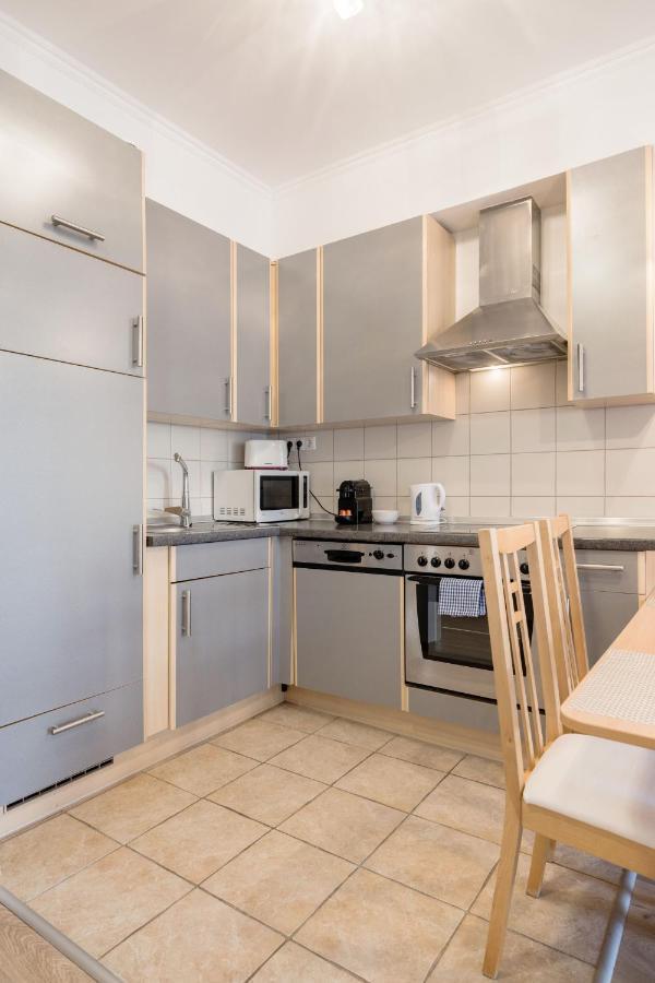 Cozy In The Heart Of With Terrace And Tub * Budapest