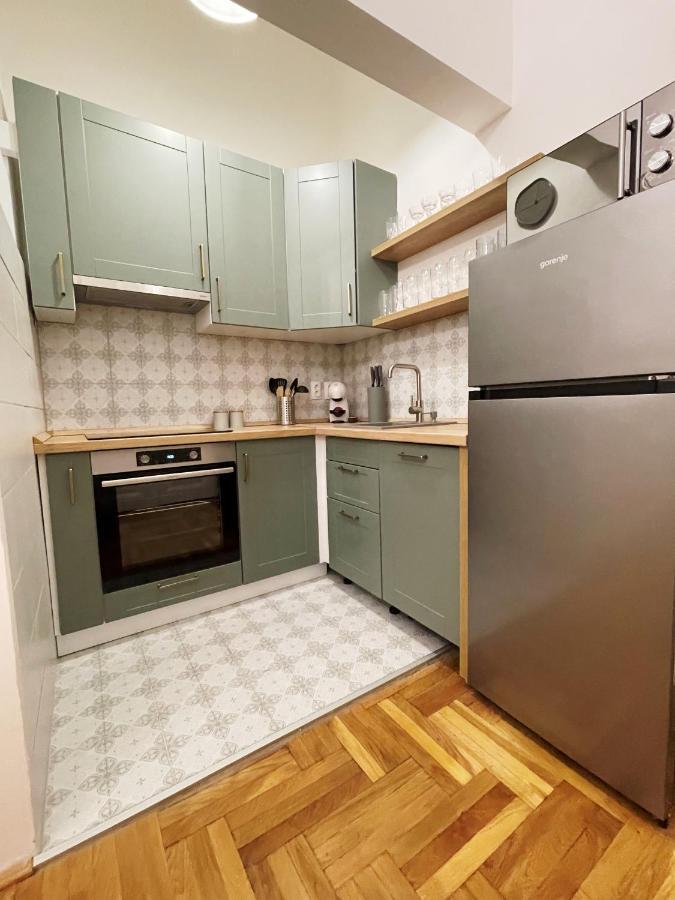 Grand Apartment