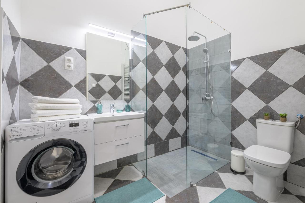 Apartment Seasons La Famiglia Budapest
