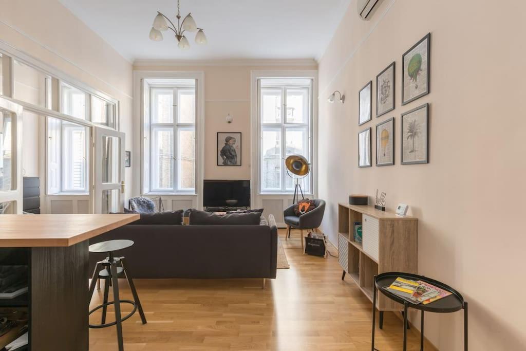 Appartement Center Dream At The Danube Budapest
