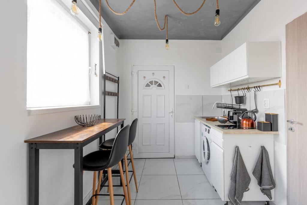 Apartamento Cozy And Stylish In The Ruin Bar District