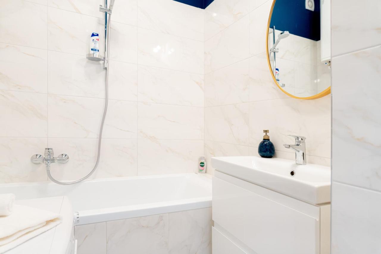 Ujbuda Rest With Air Condition And Balcony Apartman *