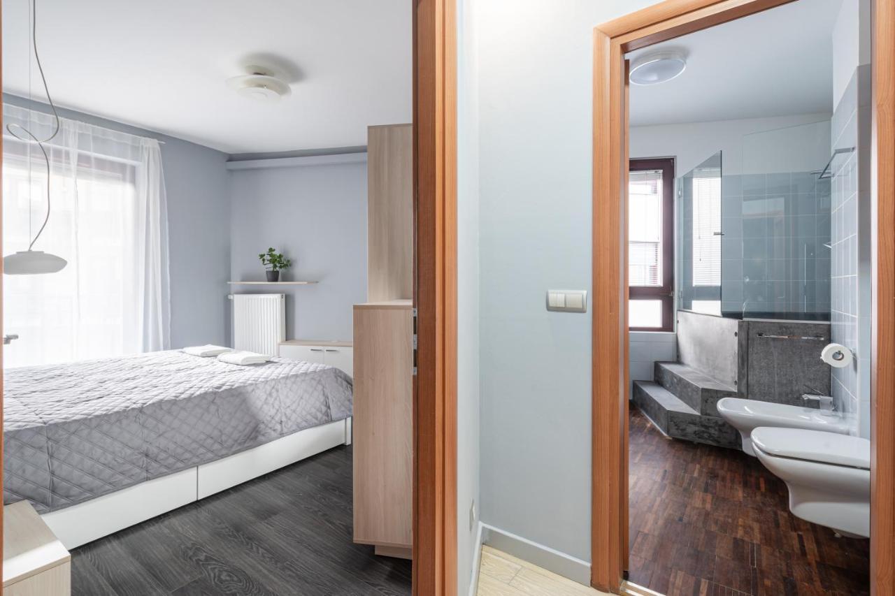 Apartmán Urban Jungle Oasis King With Free Parking *