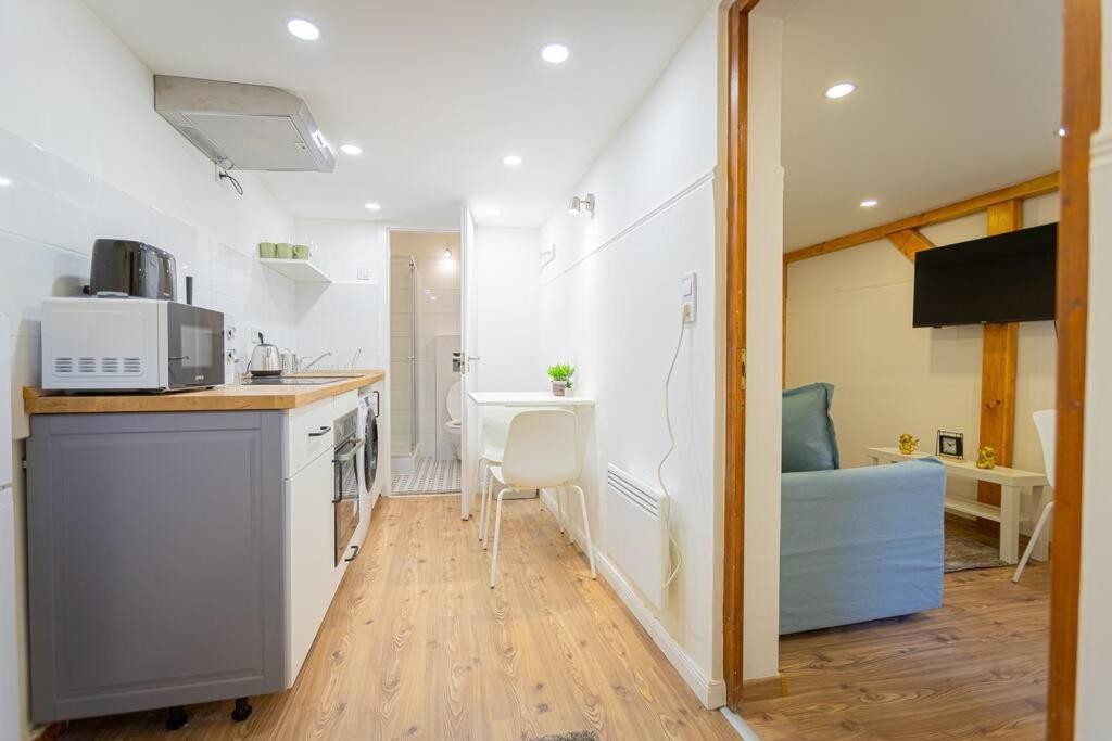 2 Bedroom In The Dob Street, Emerald *