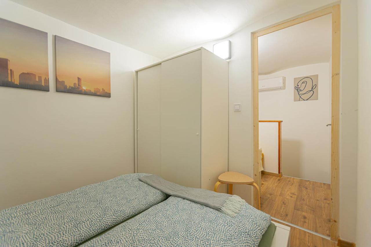 Apartmán 2 Bedroom In The Dob Street, Emerald Budapest