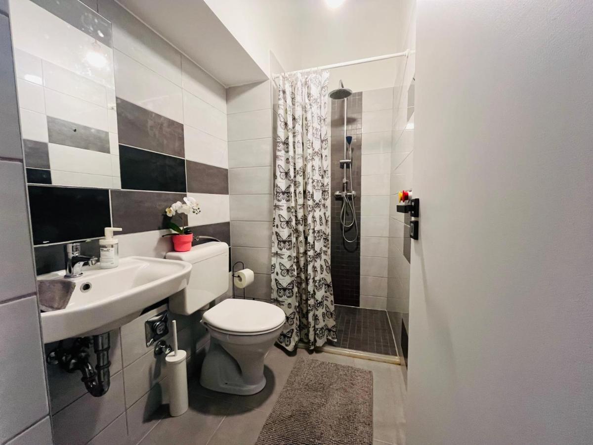 Appartement Bp-est K39 *