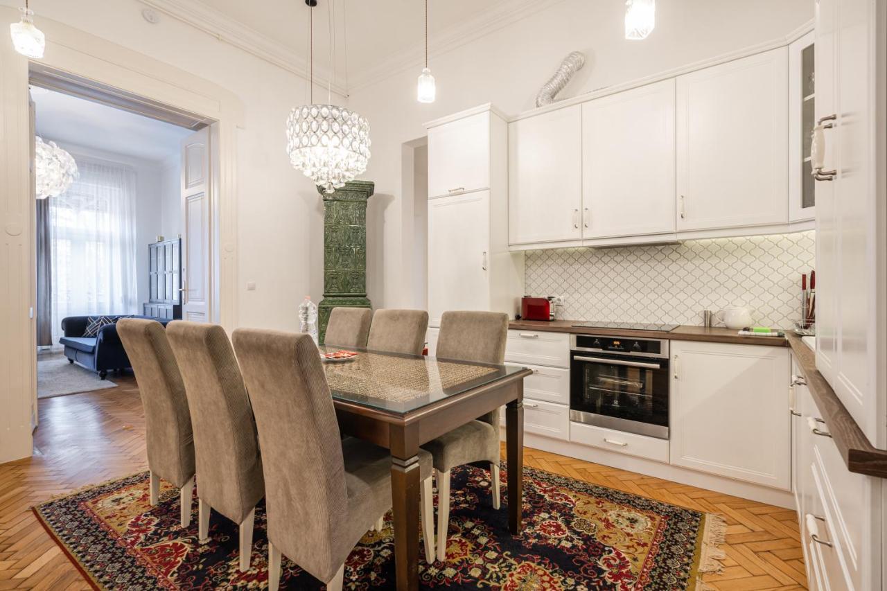 Apartament Court Crossing