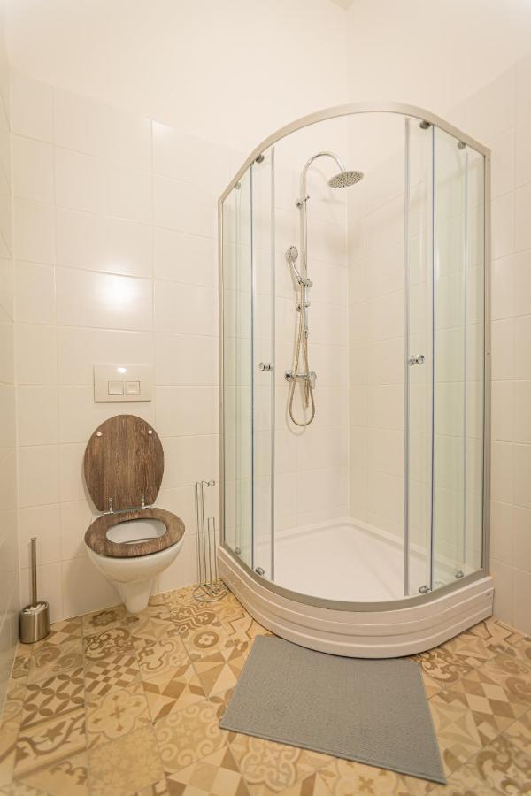 Downtown Flat In Budapest, Mona * Budapest