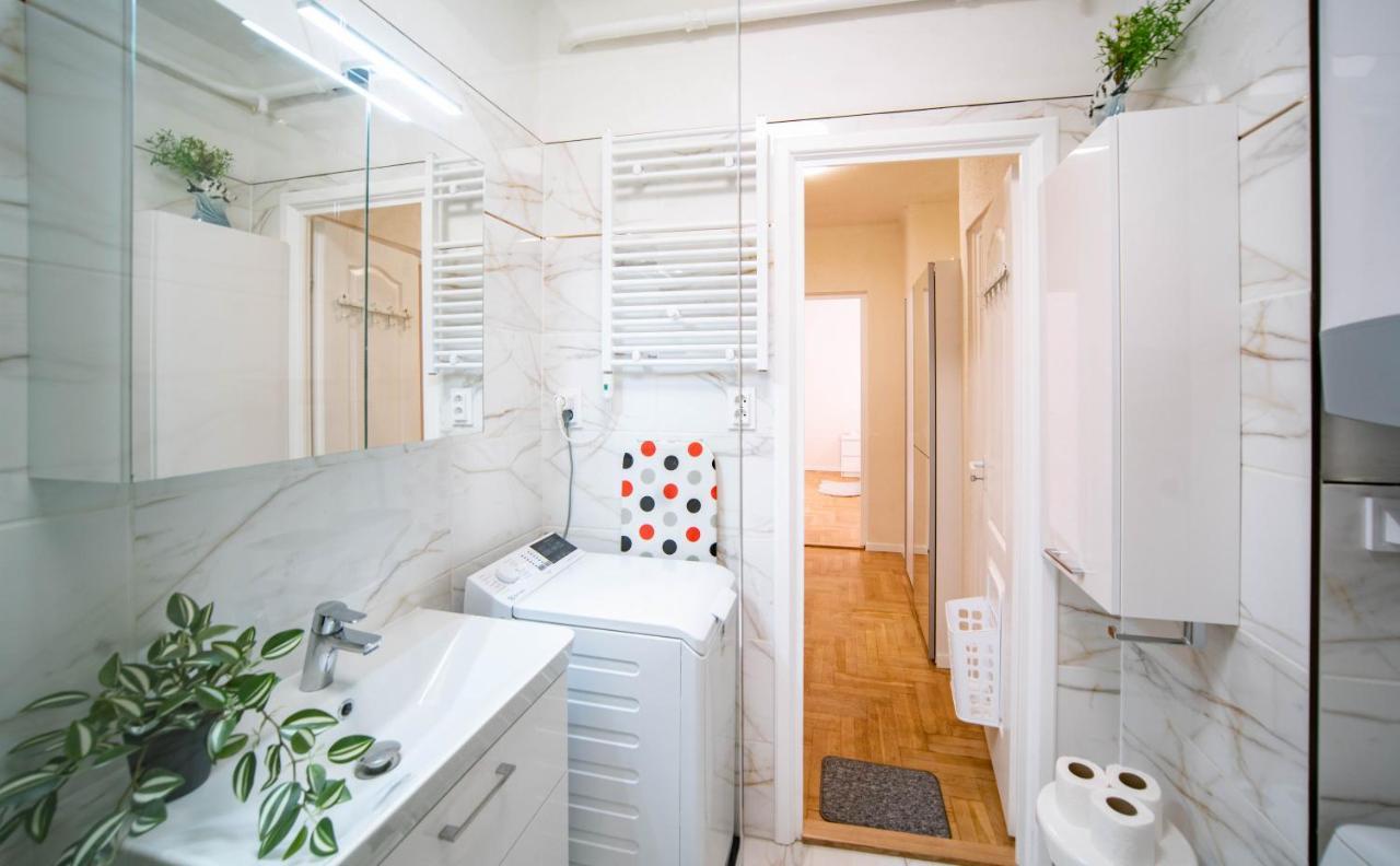 Apartment Free Parking Riverwalk - 4 Ppl,wi-fi,ac, Tv *