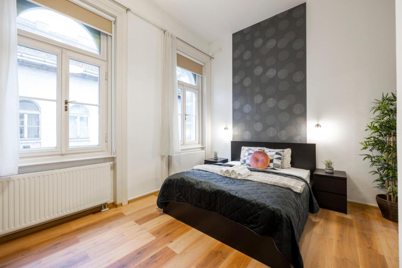 Apartmán Spacious & Cozy W/ Terrace